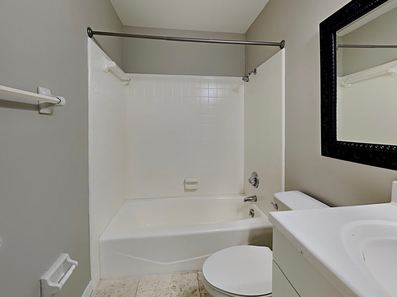 Building Photo - 2143 Creek Side Dr