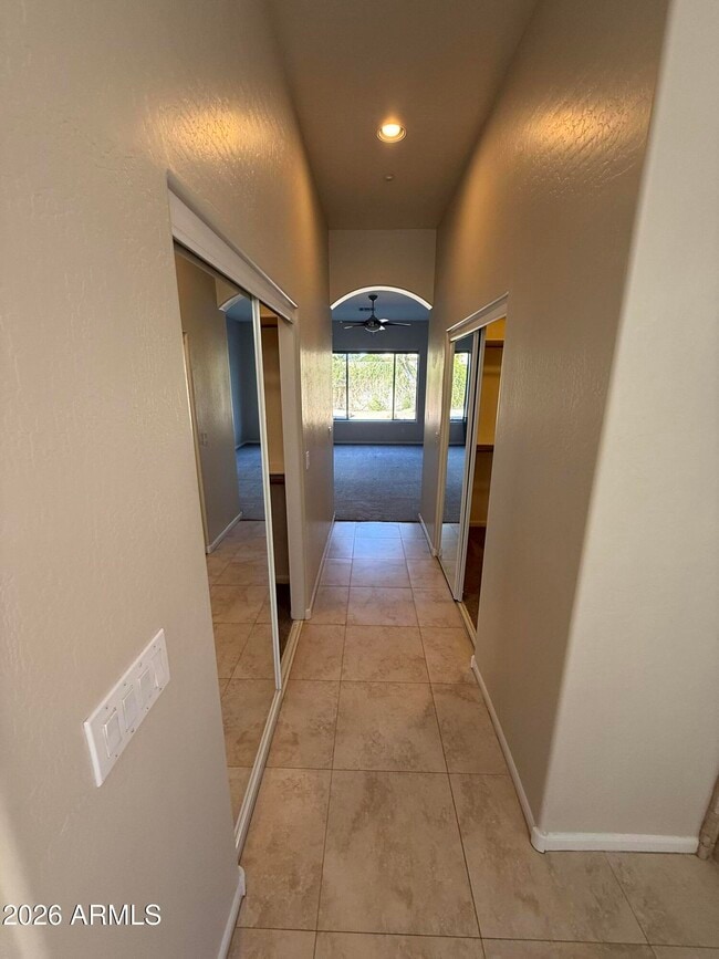 Building Photo - 7670 E Quill Ln