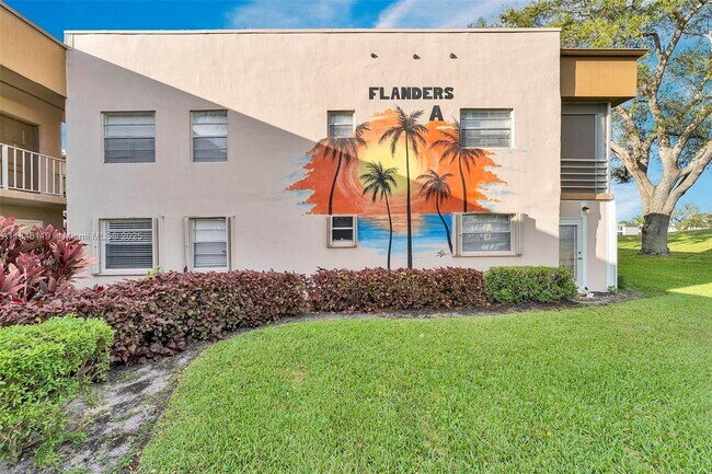 Building Photo - 38 Flanders A