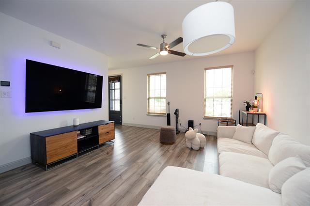 Building Photo - 8516 Dynasty Ln