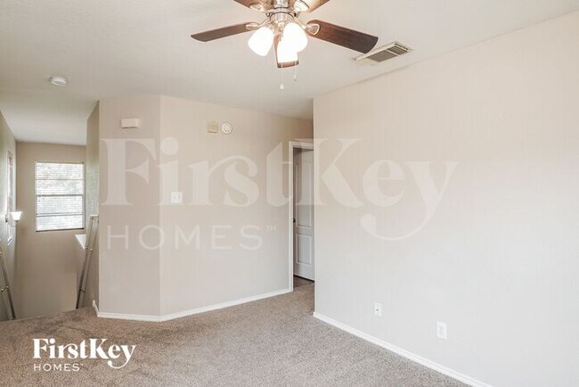 Building Photo - 11235 Forest Pass Ct