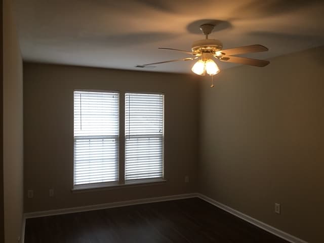 Building Photo - 8817 Hadco Ln