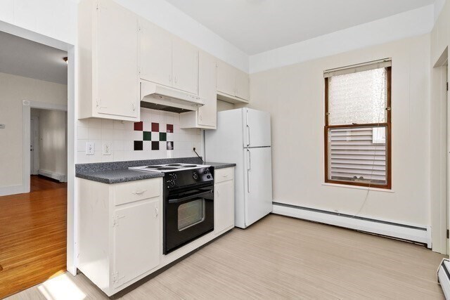 Building Photo - 14 Moore St