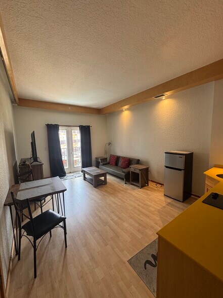Building Photo - 101 Palm Harbor Pky