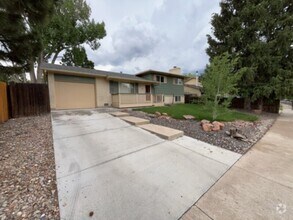 Building Photo - Welcome to this beautiful tri-level home!