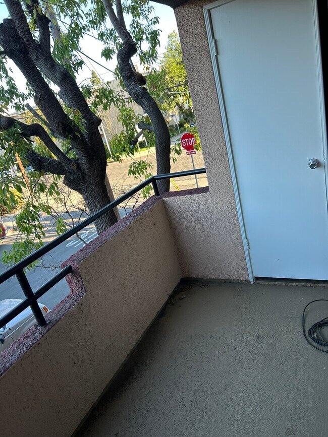 Of a similar unit - Ben Apartments