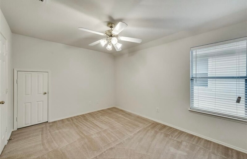 Building Photo - 818 Green Pond Dr