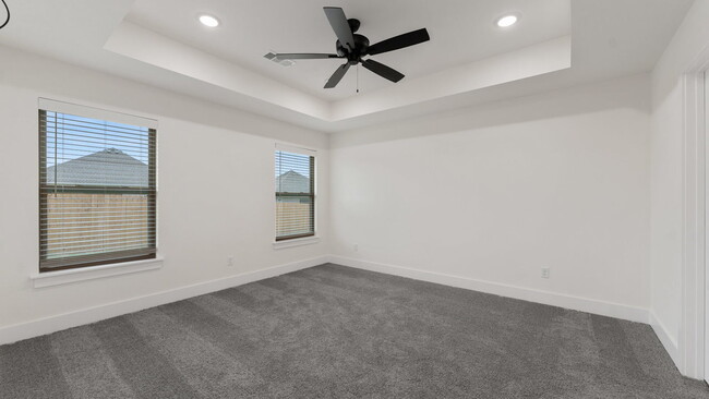 Building Photo - 52 Watson Ln