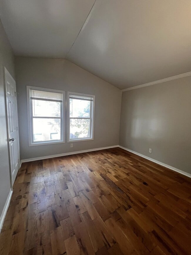Building Photo - 2820 Divinity Ln