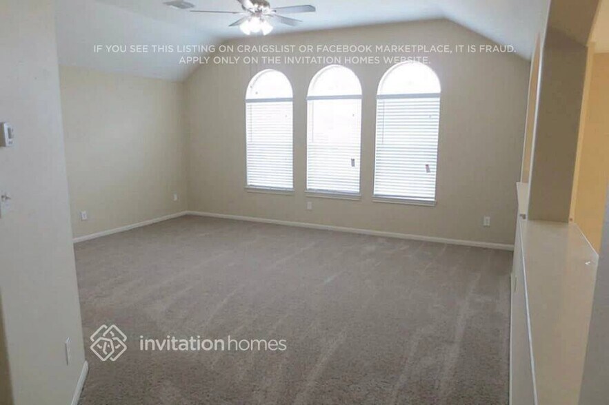 Building Photo - 3914 Liberty Square Trail