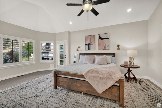 Building Photo - 1693 Crimson Oak Dr