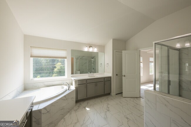 Building Photo - 317 Coppergate Ct
