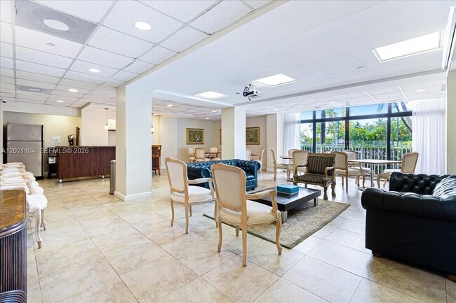 Building Photo - 2451 Brickell Ave