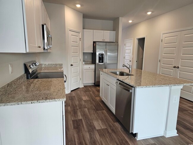 Building Photo - 2100 Northwest Dr