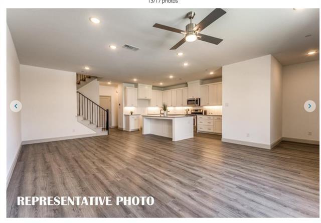 Building Photo - 9015 Scarp Hl Ln