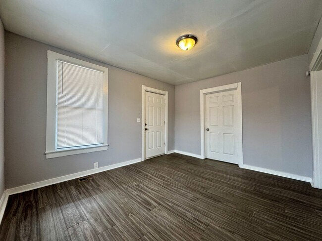 Building Photo - 3805 Alton Park Blvd