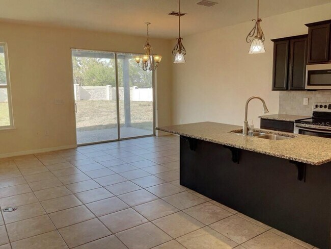 Building Photo - 4058 Brookshire Cir