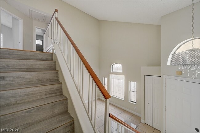 Building Photo - 2616 Camphor Tree St