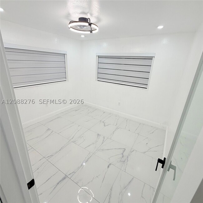 Building Photo - 10305 SW 149th St