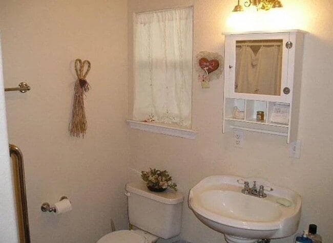 Building Photo - Charming 1bd/1bath home in Templeton