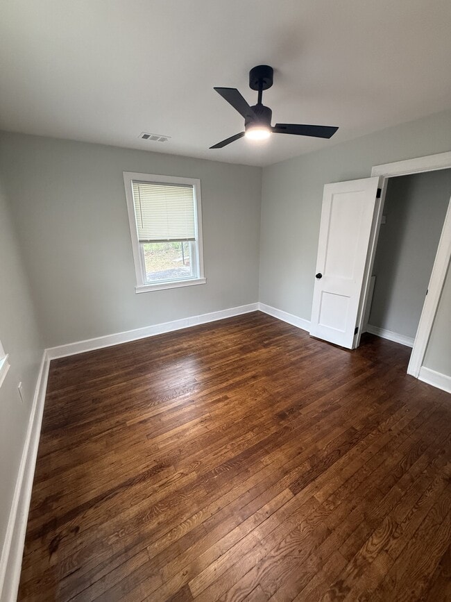 Building Photo - 2822 E Wynnton Ln