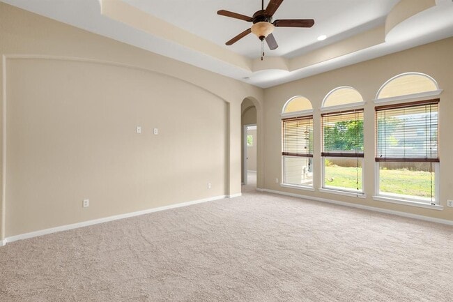 Building Photo - 122 Legends of Hutto Tr