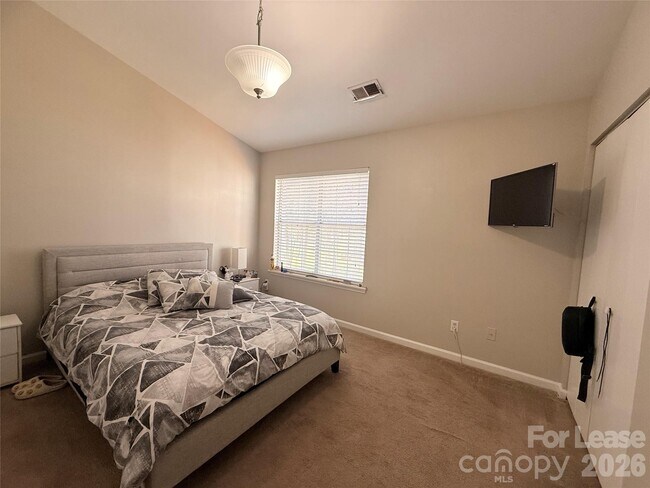 Building Photo - 8212 Circle Tree Ln