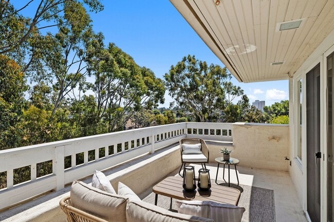 Building Photo - 4525 Rhode Island St