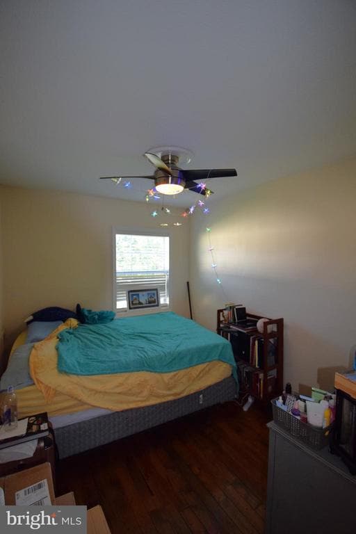 Building Photo - 2241 Farrington Ave