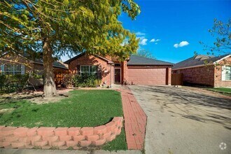 Building Photo - 509 Joyce Way