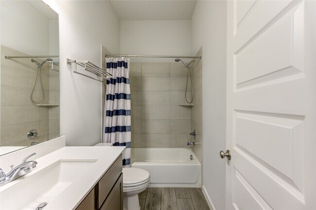 Building Photo - 6027 Painted Plains Ln