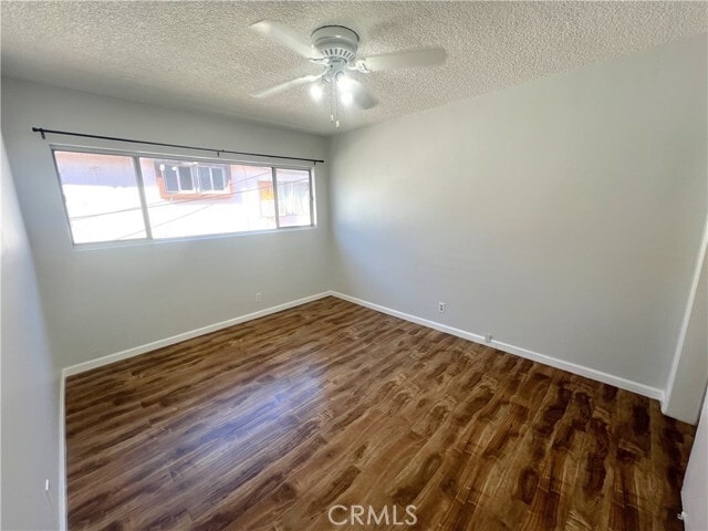 Building Photo - 620 W 82nd St