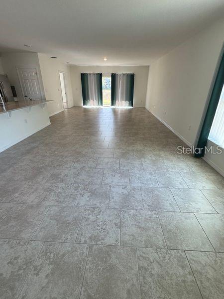 Building Photo - 10155 Grande Lp