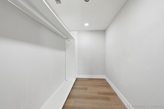 Building Photo - 11991 SW 51st Ct