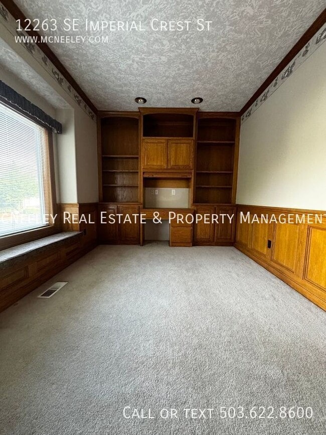 Building Photo - 12263 SE Imperial Crest St