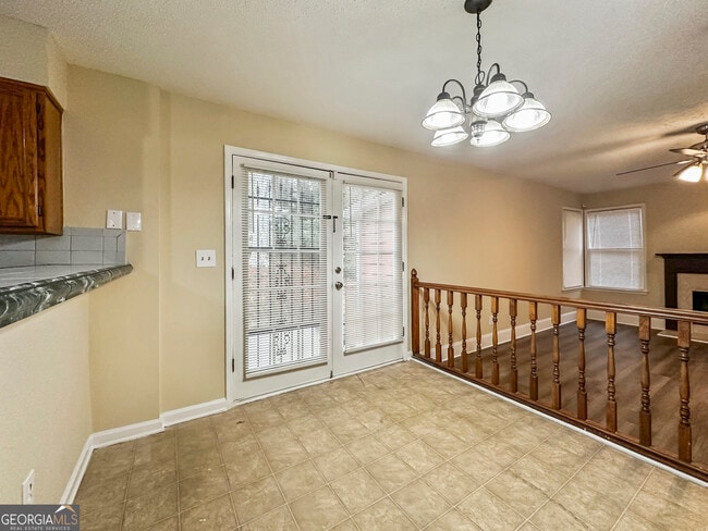 Building Photo - 1577 Linksview Way