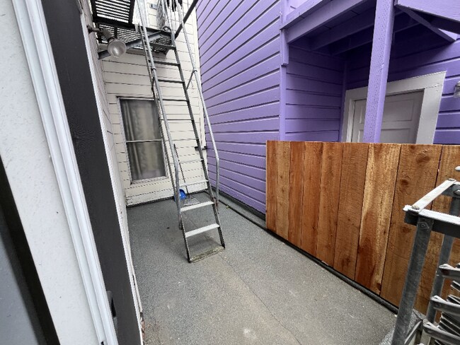 Building Photo - 3351 Cesar Chavez St