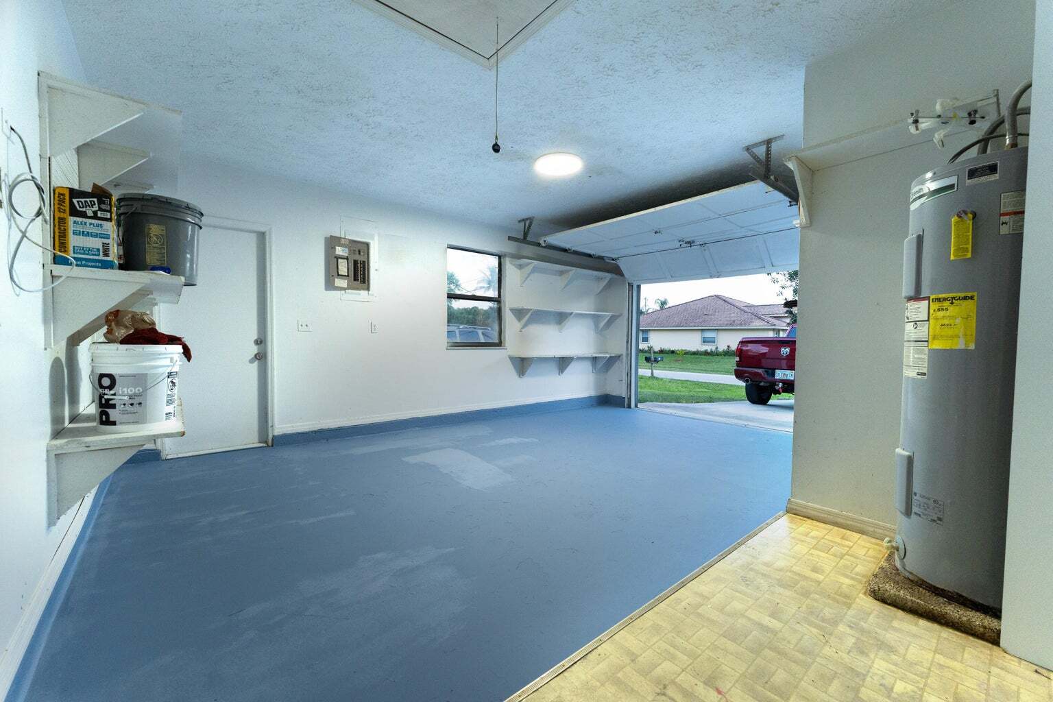 Building Photo - 1181 SW Sarto Ln