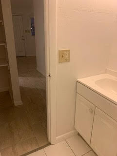 Building Photo - 4203 Clarinda St