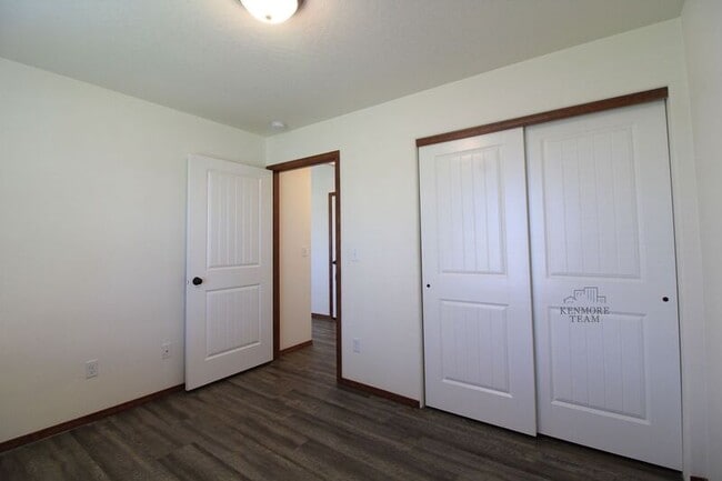 Building Photo - 4608 Yucatan Ct