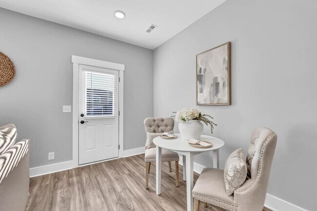 Building Photo - 1504 Jonathan Wade Cir