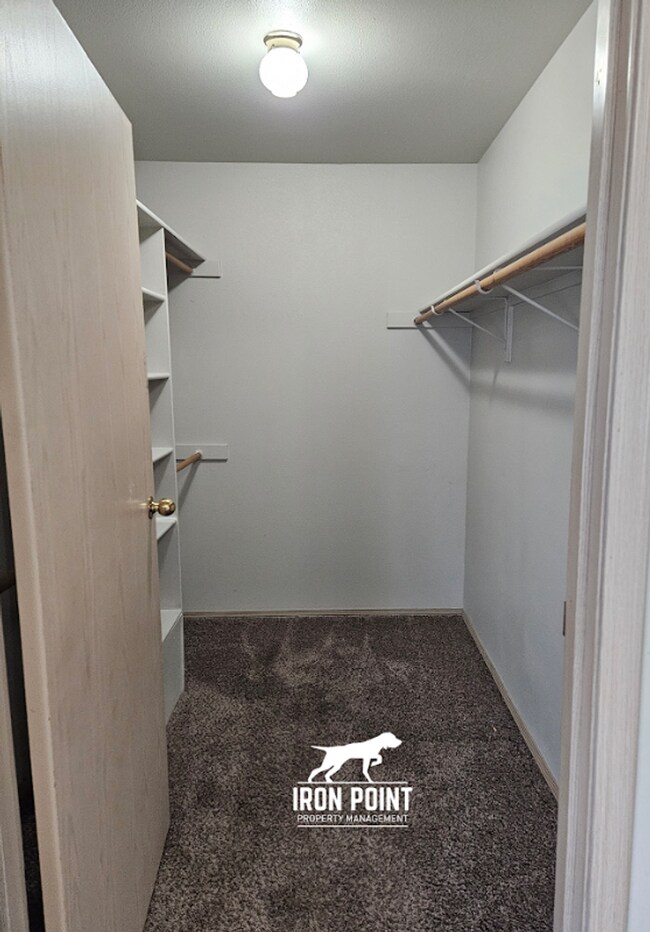 Building Photo - DAL584