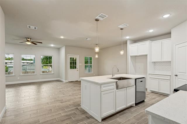 Building Photo - 5520 Goodman Ave