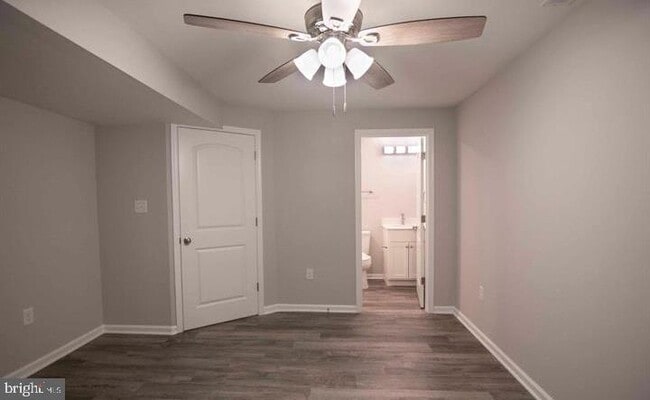 Building Photo - 31 W Duck St