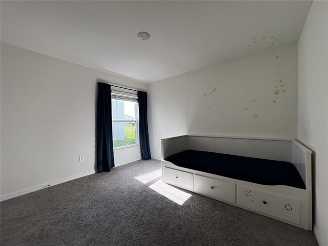 Building Photo - 10634 Chippewa Dr