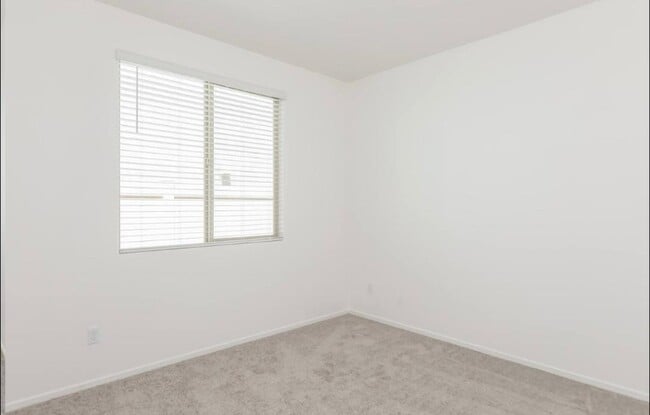 Building Photo - 25208 Zircon Rd