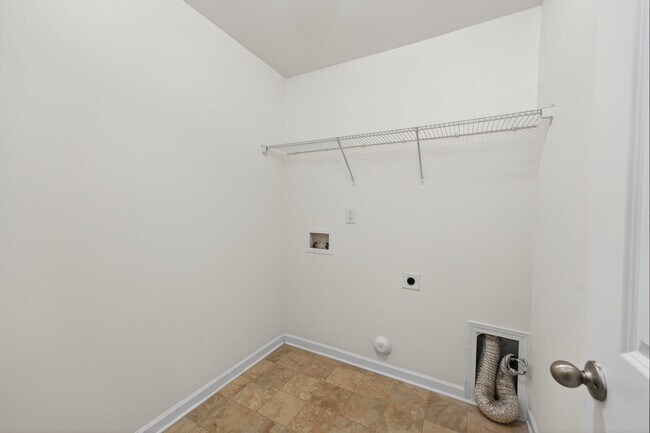 Building Photo - Spacious 4BR Energy-Efficient Home with Loft, Big Yard & Top-Rated Schools!