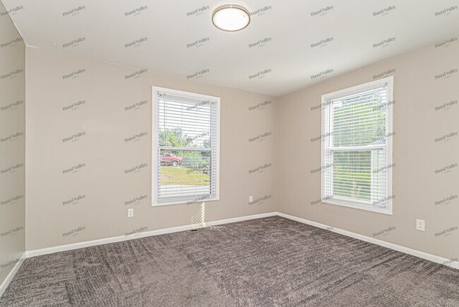Building Photo - 8810 Harold Dr