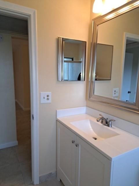Building Photo - 11356 Royal Palm Blvd