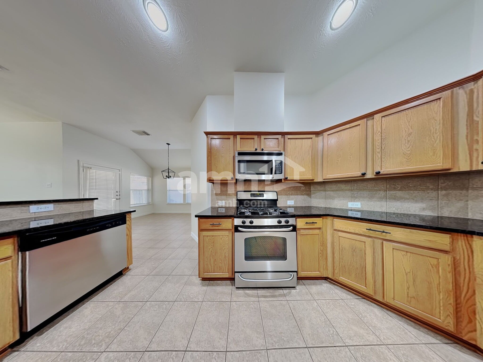 Building Photo - 20015 Leithcrest Way